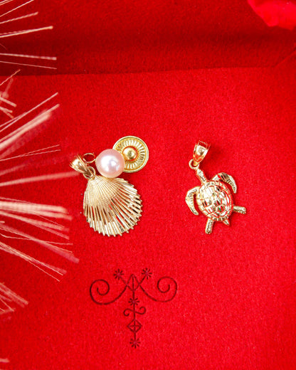 14K Gold Scallop Charm